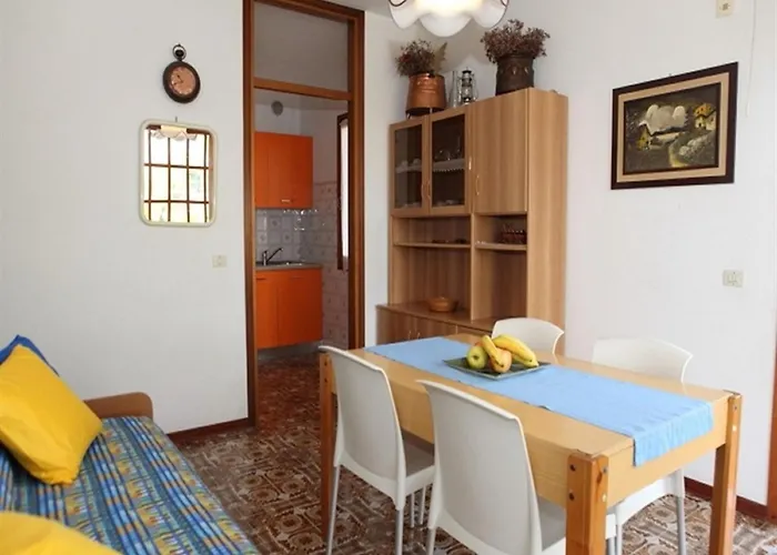 Апартаменты In A Shared With Garden *