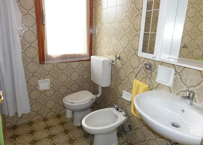 Апартаменты In A Shared With Garden *