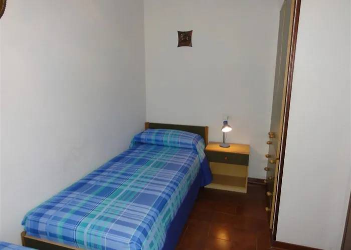 In A Shared With Garden Апартаменты